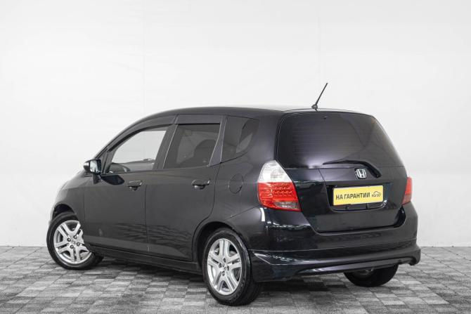 Honda Fit I с пробегом 2006 года, цена 549 000 рублей, 260000 км, хэтчбек, Автокод Объявления