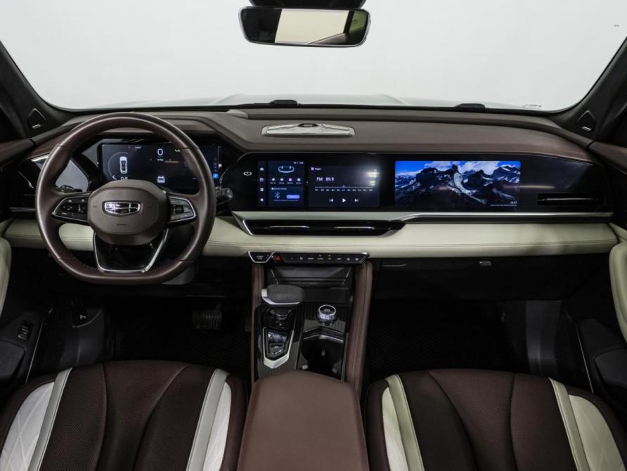 Geely Monjaro I Москва  - изображение 13