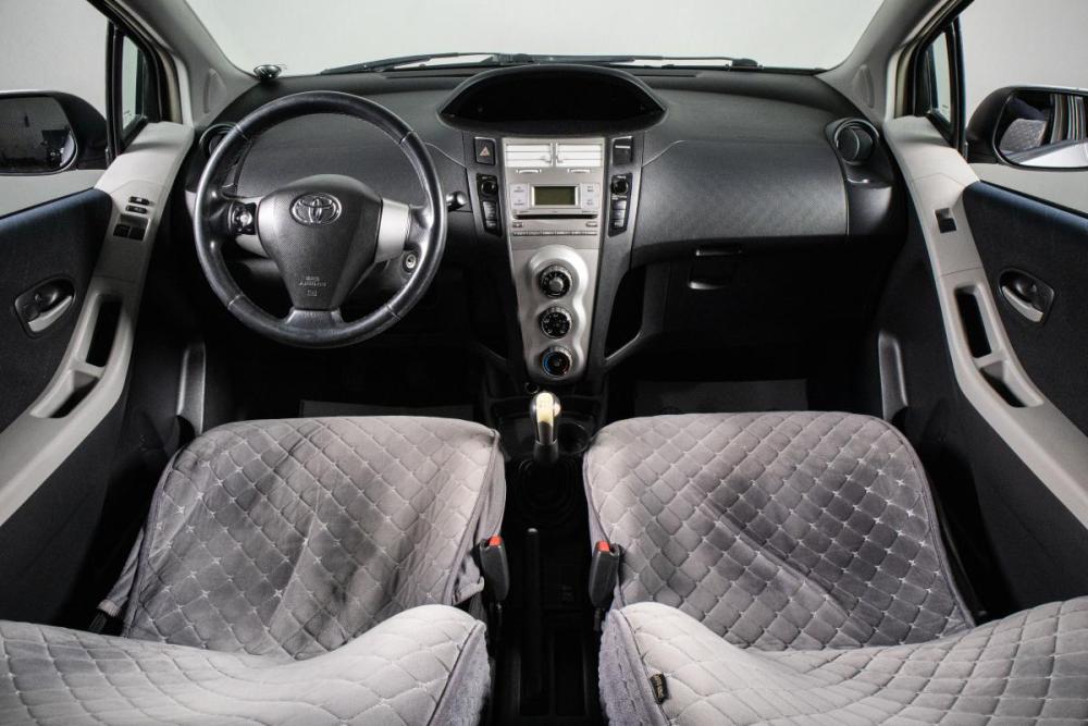 Toyota Yaris II Сургут  - изображение 11