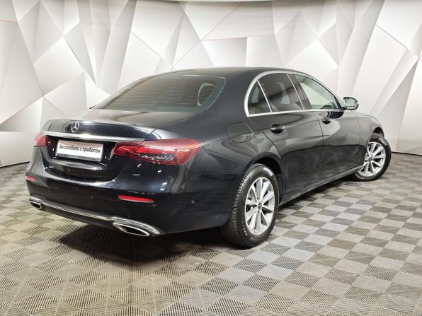Mercedes-Benz E-Класс V (W213 S213 C238) Рестайлинг с пробегом 2021 года, цена 3 300 000 рублей, 189131 км, седан, Автокод Объявления