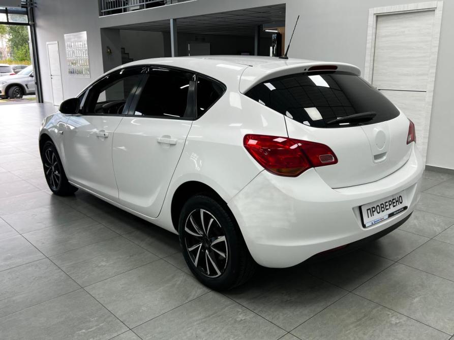 Opel Astra J Казань  - изображение 5