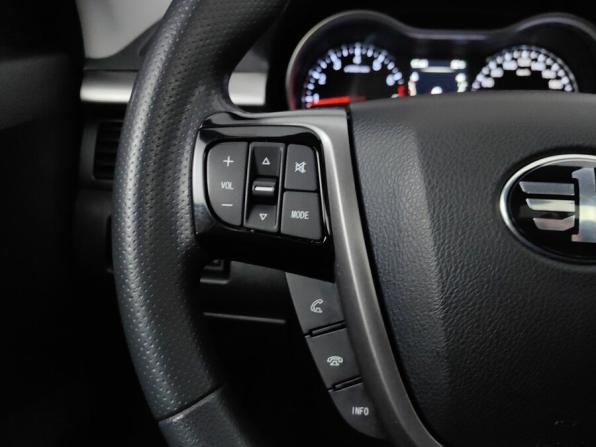 FAW Besturn X80 I Рестайлинг с пробегом 2020 года, цена 1 299 000 рублей, 100000 км, внедорожник, Автокод Объявления
