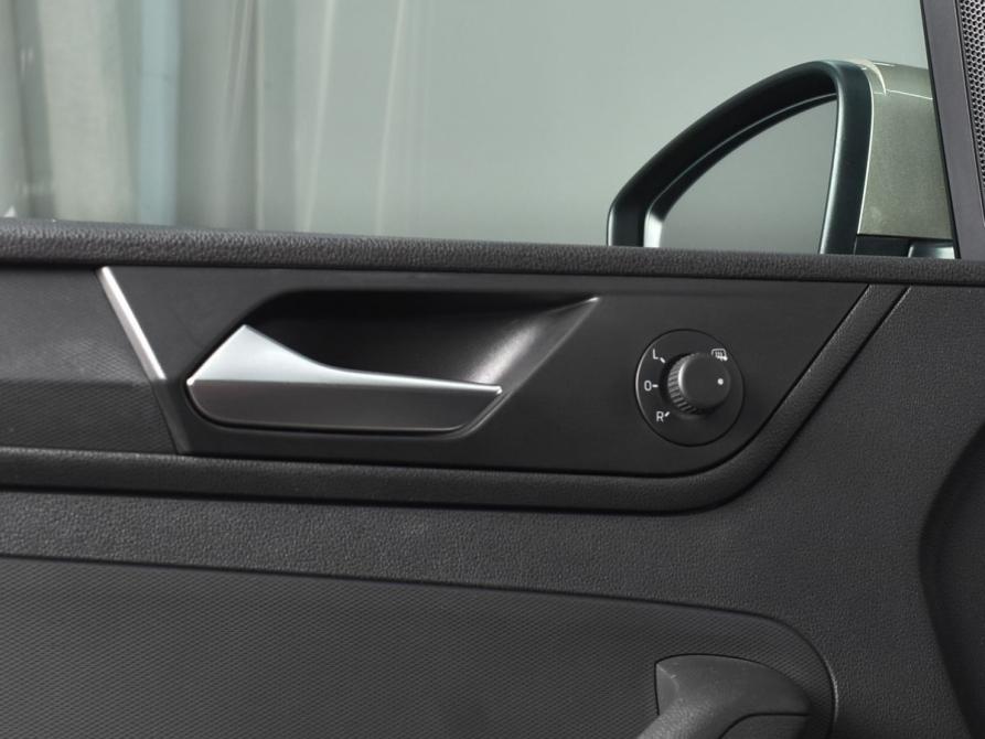 Volkswagen Polo VI Кемерово  - изображение 21