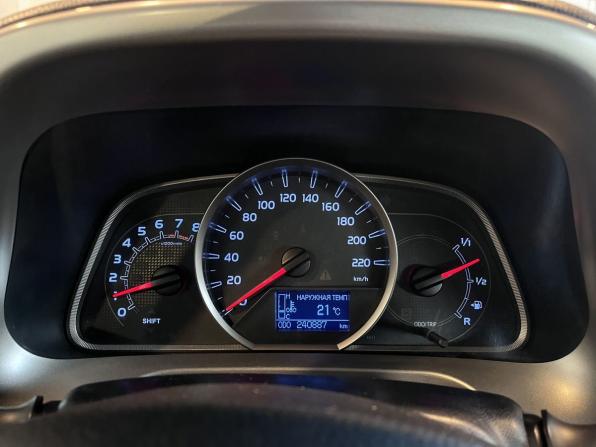 Toyota RAV4 IV (XA40) с пробегом 2015 года, цена 1 900 000 рублей, 240886 км, внедорожник, Автокод Объявления