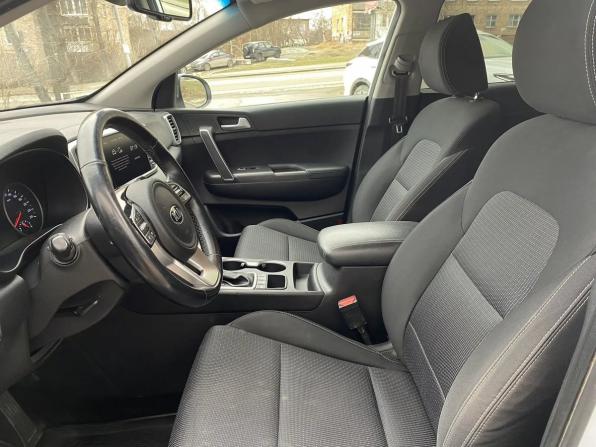 Kia Sportage IV Рестайлинг с пробегом 2021 года, цена 2 414 000 рублей, 136565 км, внедорожник, Автокод Объявления