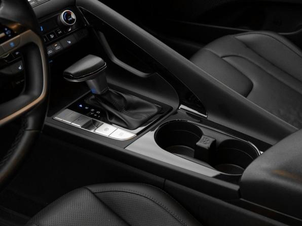 Hyundai Elantra VII (CN7) с пробегом 2021 года, цена 2 440 000 рублей, 59469 км, седан, Автокод Объявления