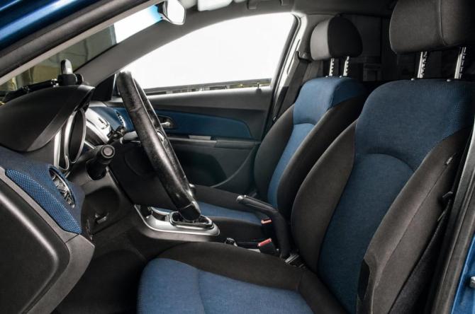 Chevrolet Cruze I Рестайлинг с пробегом 2013 года, цена 829 000 рублей, 193000 км, седан, Автокод Объявления