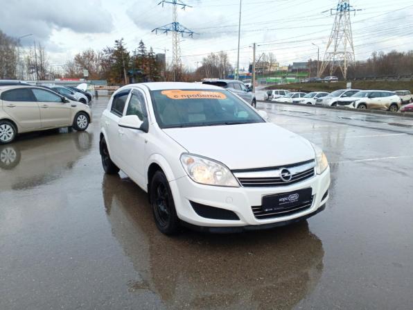 Opel Astra H Рестайлинг с пробегом 2012 года, цена 700 400 рублей, 90607 км, универсал, Автокод Объявления