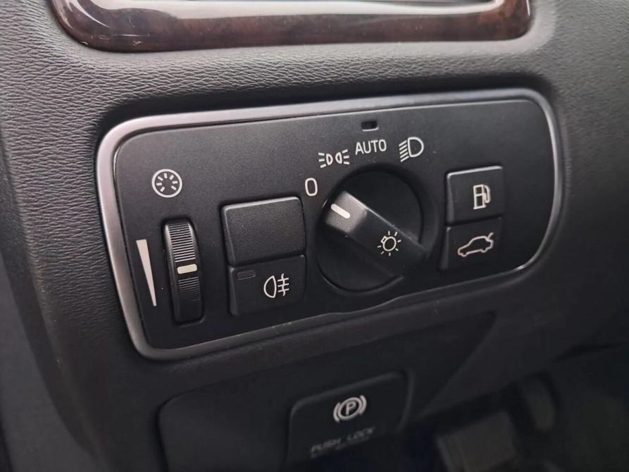 Volvo XC70 II Рестайлинг Санкт-Петербург  - изображение 14