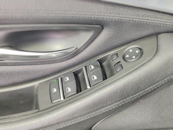 BMW 5 серии VI (F10/F11/F07) с пробегом 2012 года, цена 2 070 000 рублей, 296990 км, седан, Автокод Объявления