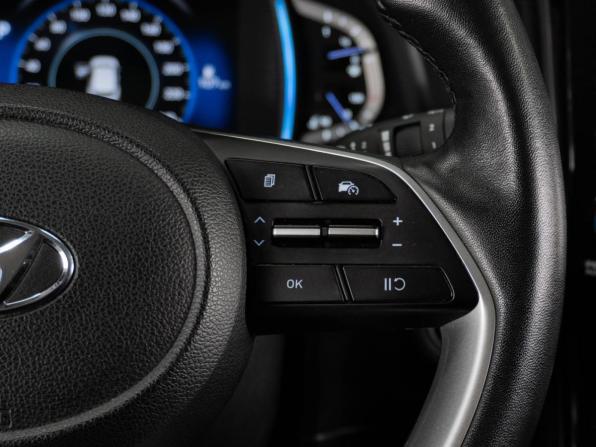 Hyundai Creta II с пробегом 2021 года, цена 1 999 000 рублей, 178913 км, внедорожник, Автокод Объявления