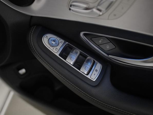 Mercedes-Benz C-Класс IV (W205) с пробегом 2016 года, цена 1 810 000 рублей, 117000 км, седан, Автокод Объявления