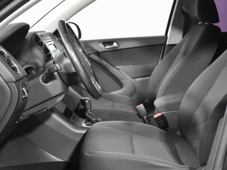 Volkswagen Tiguan I Рестайлинг Санкт-Петербург  - изображение 11