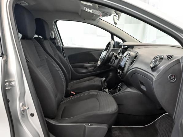 Renault Kaptur I с пробегом 2016 года, цена 1 400 000 рублей, 122987 км, внедорожник, Автокод Объявления