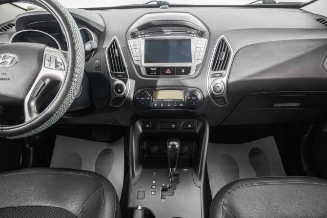 Hyundai ix35 I Рестайлинг с пробегом 2013 года, цена 1 649 000 рублей, 132000 км, внедорожник, Автокод Объявления
