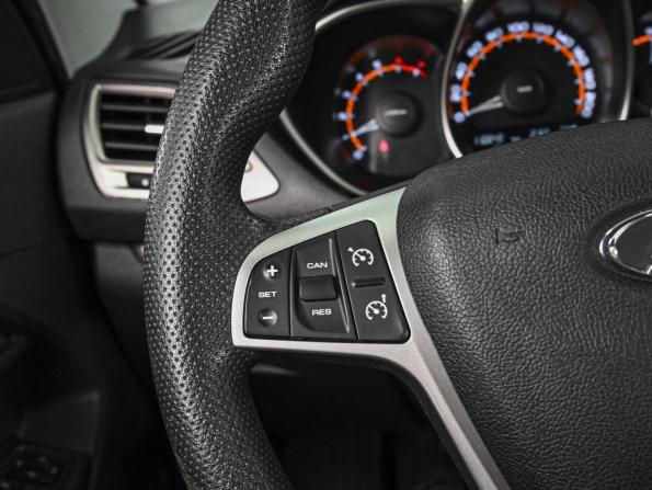Lada (ВАЗ) Vesta I с пробегом 2020 года, цена 1 069 000 рублей, 110849 км, седан, Автокод Объявления