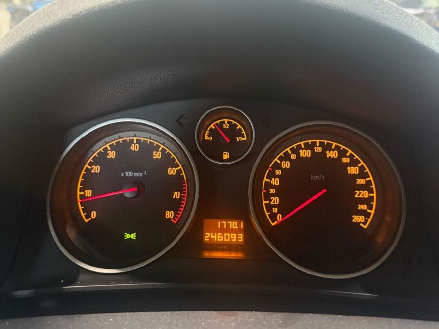 Opel Astra H Рестайлинг Санкт-Петербург  - изображение 7