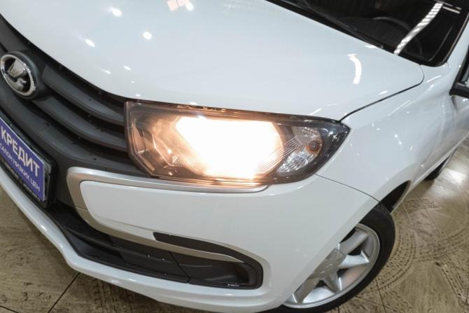 Lada (ВАЗ) Granta I Рестайлинг с пробегом 2022 года, цена 689 000 рублей, 74000 км, седан, Автокод Объявления
