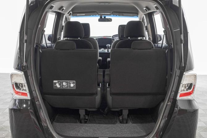 Honda Freed I Рестайлинг с пробегом 2012 года, цена 1 269 000 рублей, 136000 км, компактвэн, Автокод Объявления