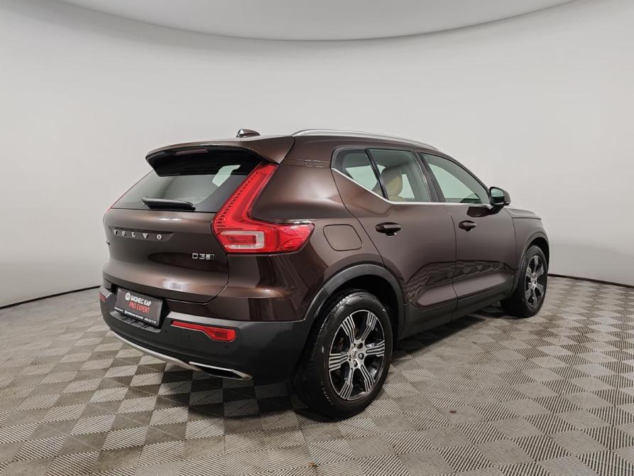 Volvo XC40 I Москва  - изображение 5