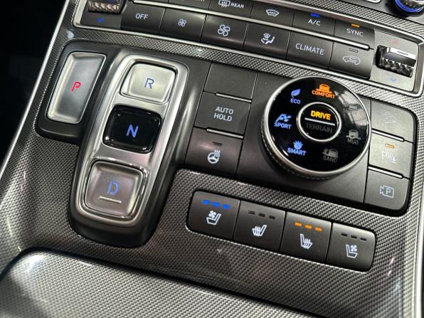 Hyundai Santa Fe IV Рестайлинг с пробегом 2021 года, цена 3 500 000 рублей, 121608 км, внедорожник, Автокод Объявления