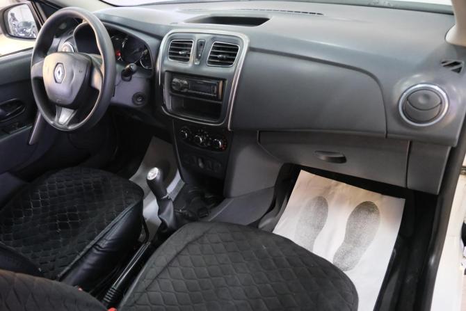 Renault Logan II с пробегом 2014 года, цена 539 000 рублей, 370140 км, седан, Автокод Объявления