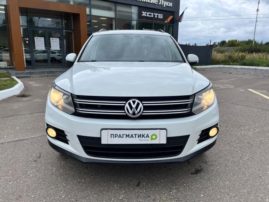 Volkswagen Tiguan I Рестайлинг Великие Луки  - изображение 3