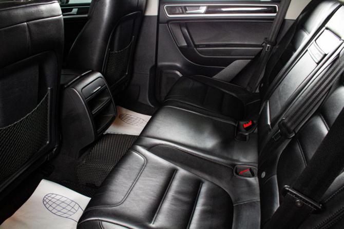 Volkswagen Touareg II с пробегом 2011 года, цена 1 799 000 рублей, 228700 км, внедорожник, Автокод Объявления