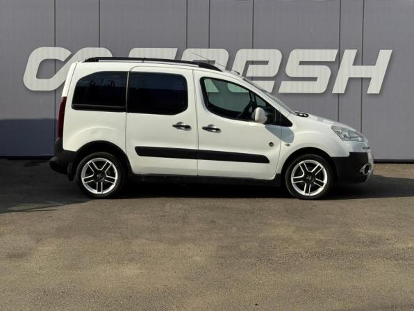 Peugeot Partner II Рестайлинг с пробегом 2012 года, цена 749 000 рублей, 198358 км, компактвэн, Автокод Объявления