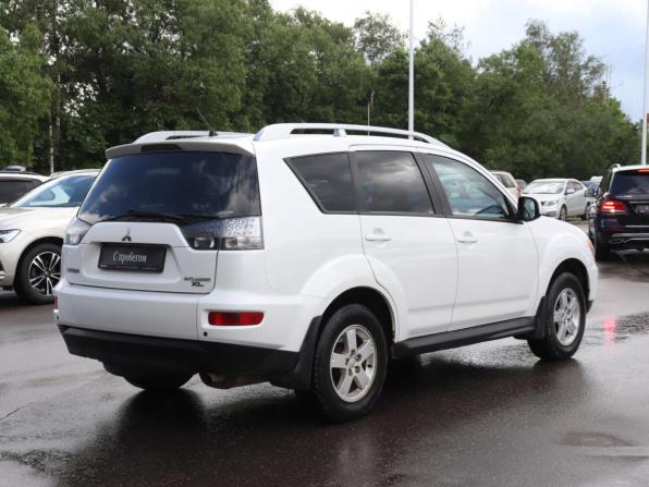 Mitsubishi Outlander II Рестайлинг с пробегом 2010 года, цена 1 270 000 рублей, 124172 км, внедорожник, Автокод Объявления