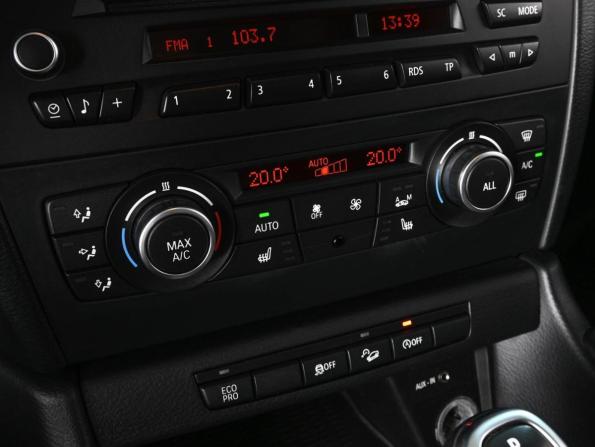 BMW X1 I (E84) Рестайлинг с пробегом 2013 года, цена 1 329 000 рублей, 154607 км, внедорожник, Автокод Объявления