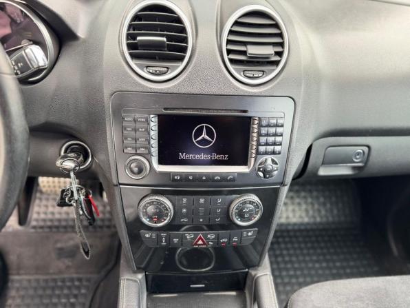 Mercedes-Benz M-Класс II (W164) с пробегом 2007 года, цена 990 000 рублей, 238936 км, внедорожник, Автокод Объявления