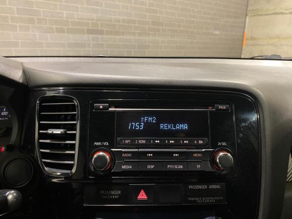 Mitsubishi Outlander III с пробегом 2012 года, цена 1 050 000 рублей, 200962 км, внедорожник, Автокод Объявления