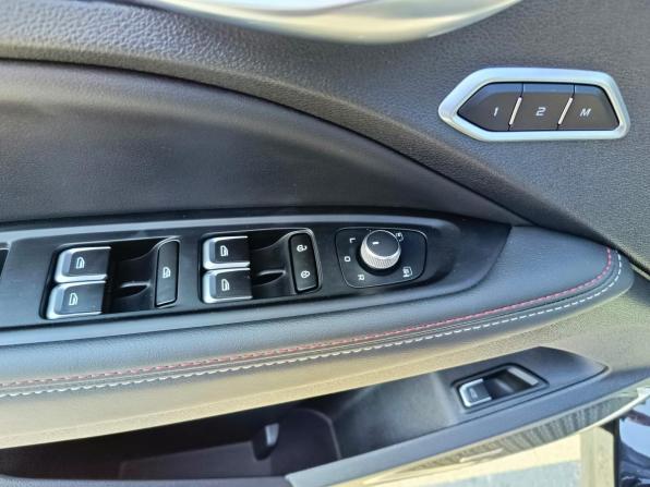 Geely Tugella I Рестайлинг с пробегом 2024 года, цена 2 999 995 рублей, 37708 км, внедорожник, Автокод Объявления
