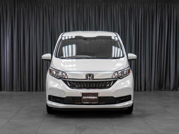 Honda Freed II Рестайлинг с пробегом 2020 года, цена 1 819 000 рублей, 71949 км, компактвэн, Автокод Объявления