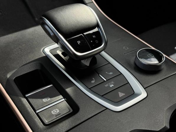 Omoda C5 I с пробегом 2023 года, цена 1 719 000 рублей, 46152 км, внедорожник, Автокод Объявления