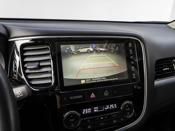 Mitsubishi Outlander III Рестайлинг 3 с пробегом 2022 года, цена 3 217 000 рублей, 14425 км, внедорожник, Автокод Объявления