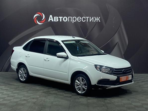 Lada (ВАЗ) Granta I Рестайлинг с пробегом 2024 года, цена 935 000 рублей, 30102 км, седан, Автокод Объявления