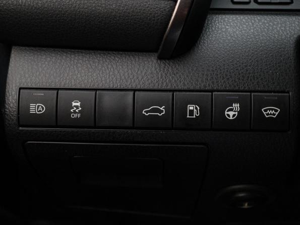 Toyota Camry VIII (XV70) с пробегом 2018 года, цена 2 870 000 рублей, 142322 км, седан, Автокод Объявления