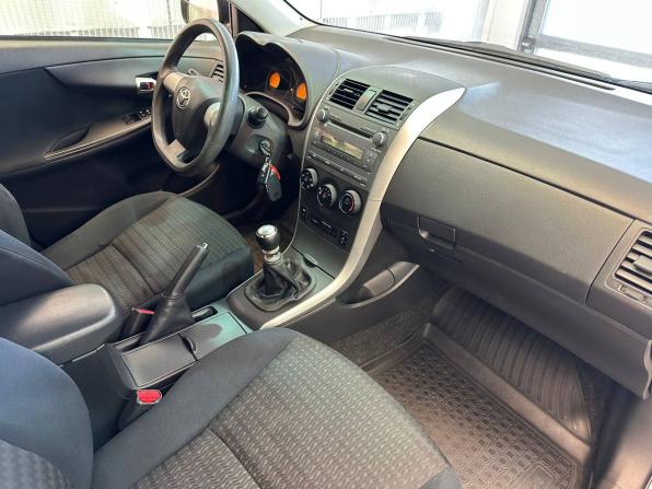 Toyota Corolla X (E140 E150) Рестайлинг с пробегом 2012 года, цена 899 000 рублей, 347535 км, седан, Автокод Объявления