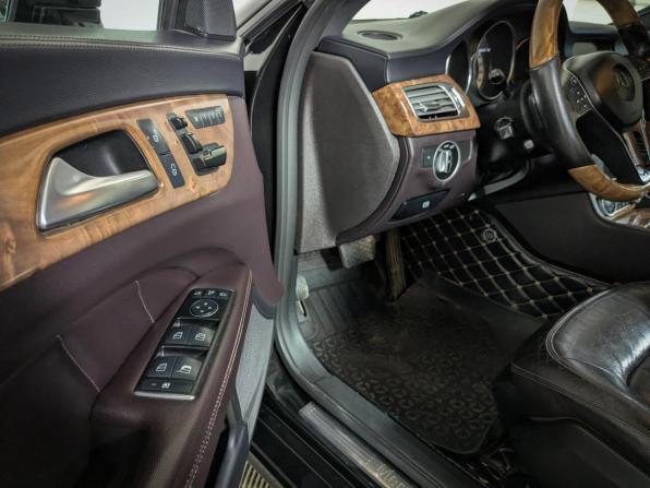 Mercedes-Benz CLS II (C218) с пробегом 2011 года, цена 1 999 900 рублей, 175000 км, седан, Автокод Объявления
