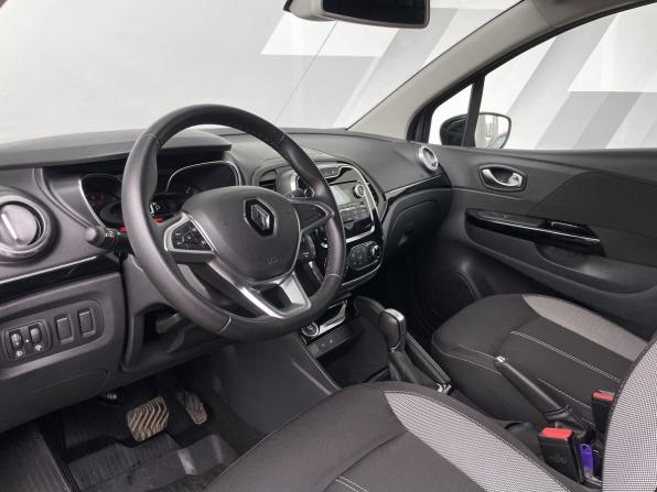 Renault Kaptur I Рестайлинг с пробегом 2021 года, цена 1 828 000 рублей, 21743 км, внедорожник, Автокод Объявления
