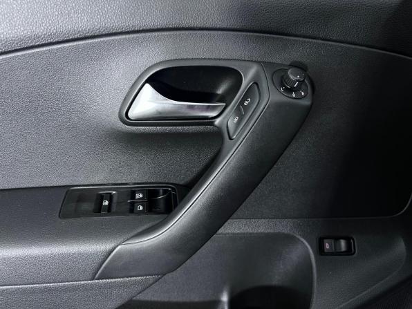 Volkswagen Polo V с пробегом 2013 года, цена 750 000 рублей, 167300 км, седан, Автокод Объявления