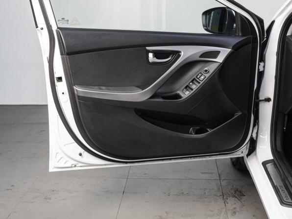 Hyundai Elantra V (MD) Рестайлинг с пробегом 2013 года, цена 1 100 000 рублей, 147626 км, седан, Автокод Объявления