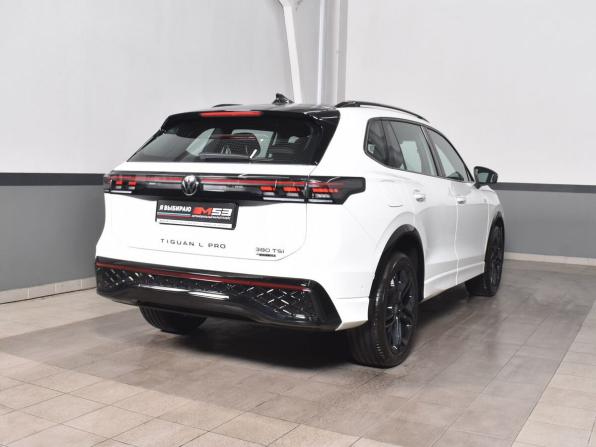 Volkswagen Tiguan III (China Market) с пробегом 2026 года, цена 4 749 995 рублей, 40 км, внедорожник, Автокод Объявления