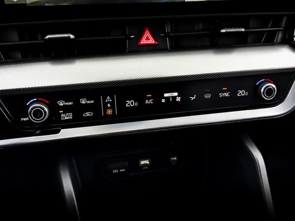 Kia Sportage V с пробегом 2023 года, цена 3 750 000 рублей, 66063 км, внедорожник, Автокод Объявления