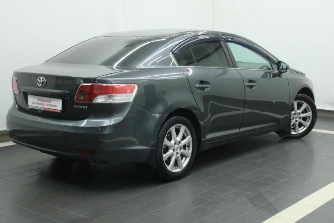 Toyota Avensis III с пробегом 2009 года, цена 1 045 000 рублей, 198500 км, седан, Автокод Объявления