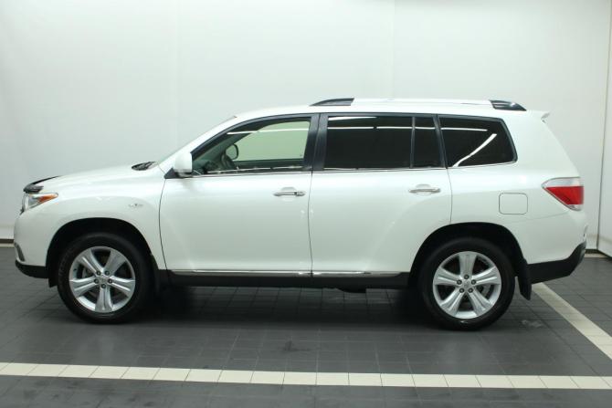 Toyota Highlander II (XU40) Рестайлинг с пробегом 2013 года, цена 2 185 000 рублей, 217011 км, внедорожник, Автокод Объявления