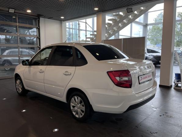 Lada (ВАЗ) Granta I Рестайлинг с пробегом 2022 года, цена 791 000 рублей, 81634 км, седан, Автокод Объявления