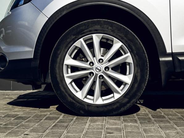 Nissan Qashqai II с пробегом 2018 года, цена 1 554 000 рублей, 112000 км, внедорожник, Автокод Объявления